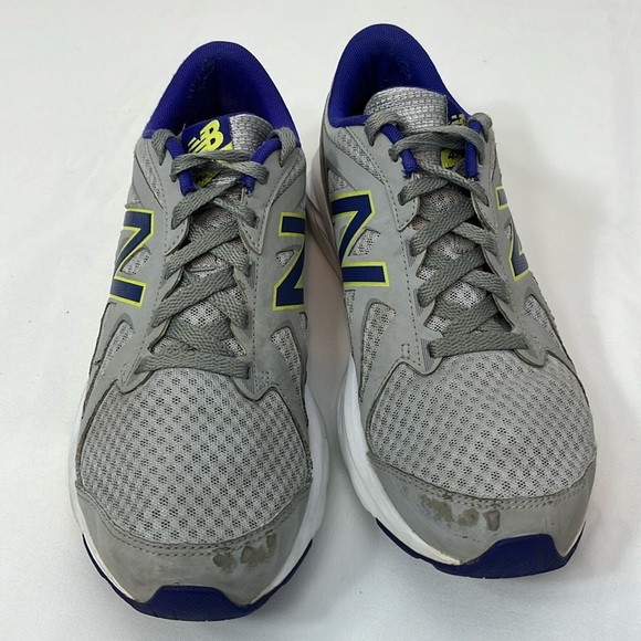 New Balance 490 v4 SpeedRide Sneakers - Picture 1 of 16